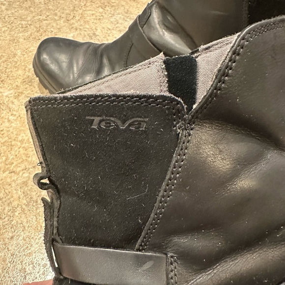 Teva De La Vina Black Leather Ankle Boots Sz 8.5 - Picture 3 of 8